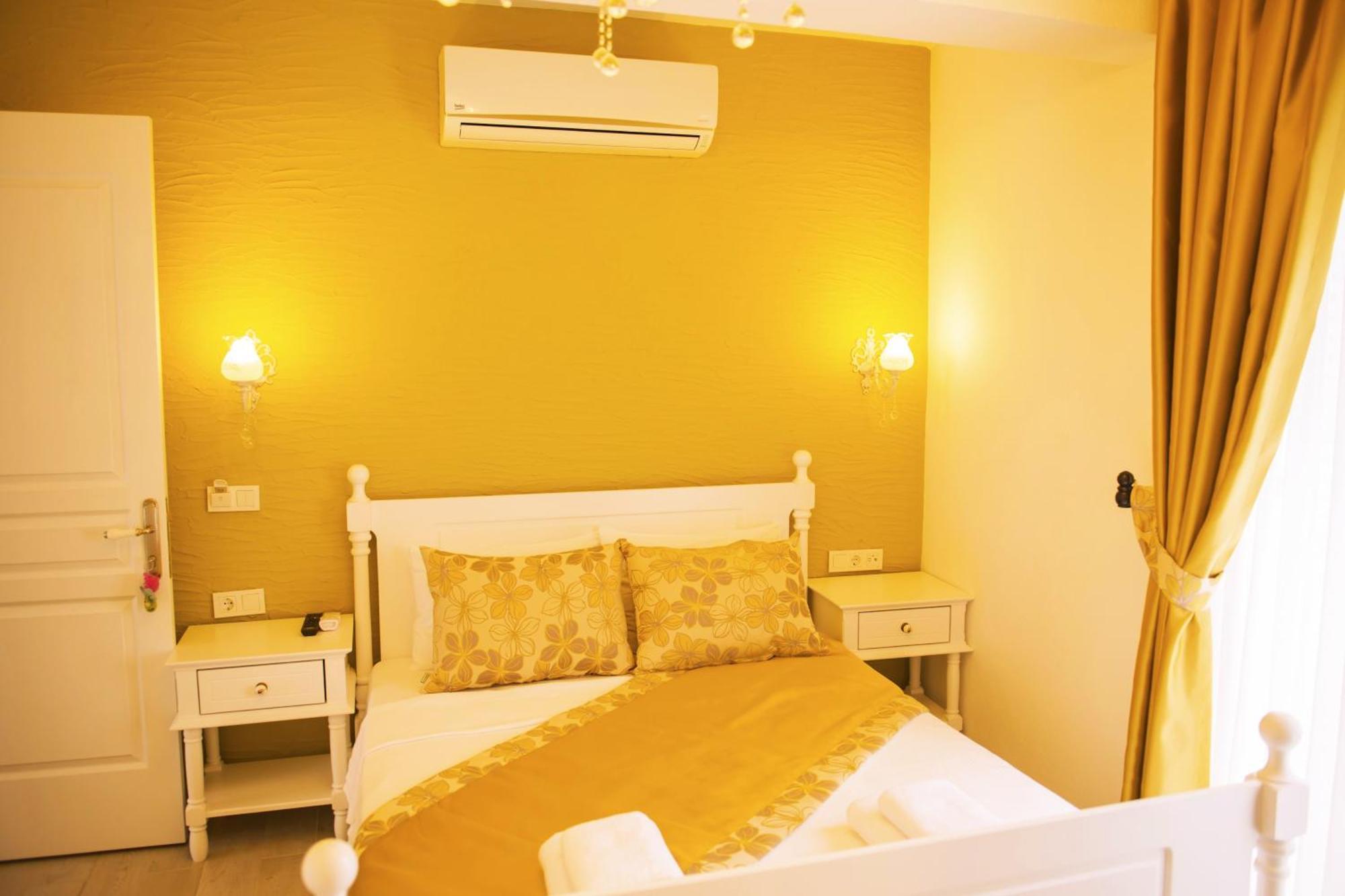 Selin Hotel Alacati Exterior photo